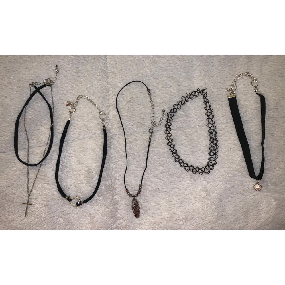 set of 5 chokers
